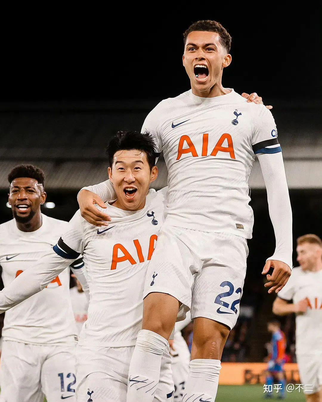 关于热刺与水晶宫进行角逐,争夺胜利的信息 关于热刺与水晶宫进行角逐,争夺胜利的信息