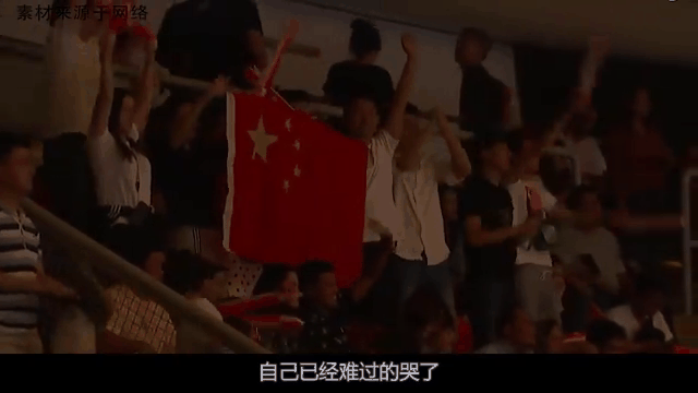 爱游戏官方登录入口-广告商争相抢占曝光机会，助威搅动球迷狂热的简单介绍