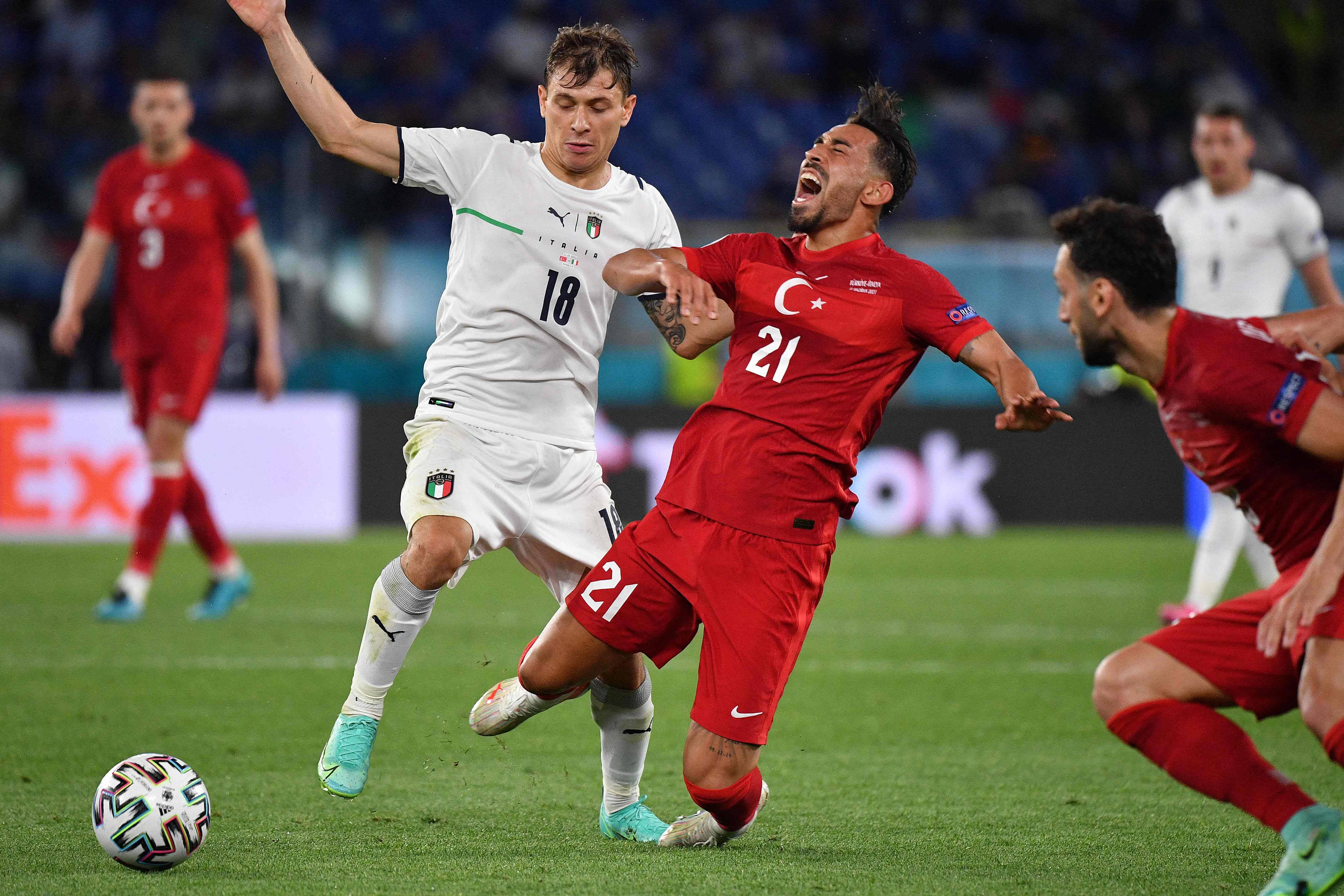 捷克对阵厄瓜多尔,寻求取胜 捷克对阵厄瓜多尔,寻求取胜