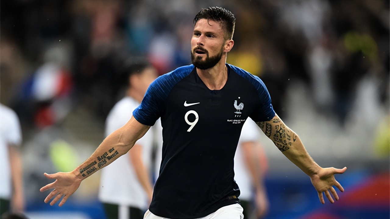 爱游戏网页版入口-法国前锋放弃夏季联赛加盟新俱乐部备战