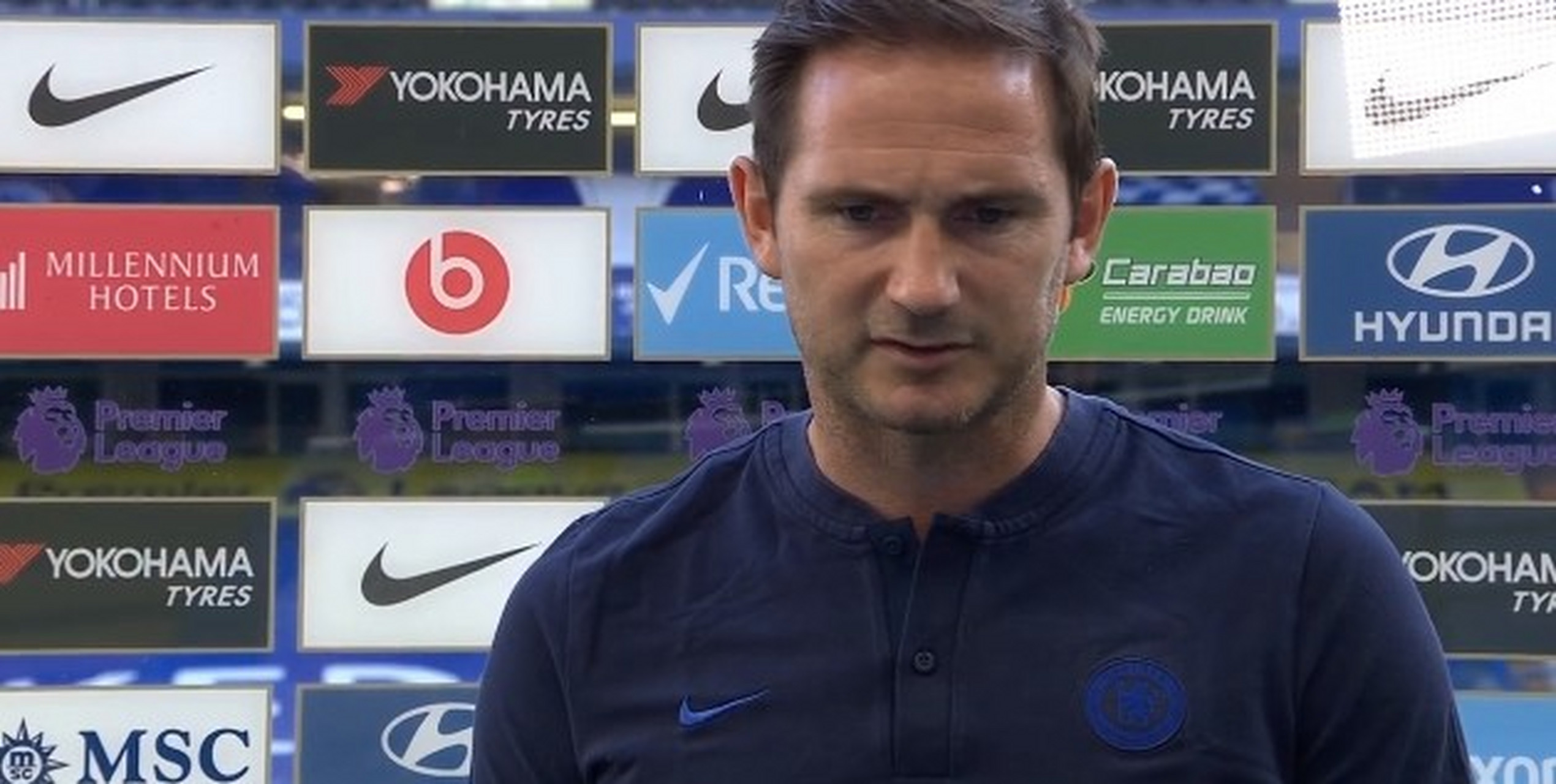 爱游戏入口-切尔西主帅兰帕德离队，球迷纷纷表达不舍