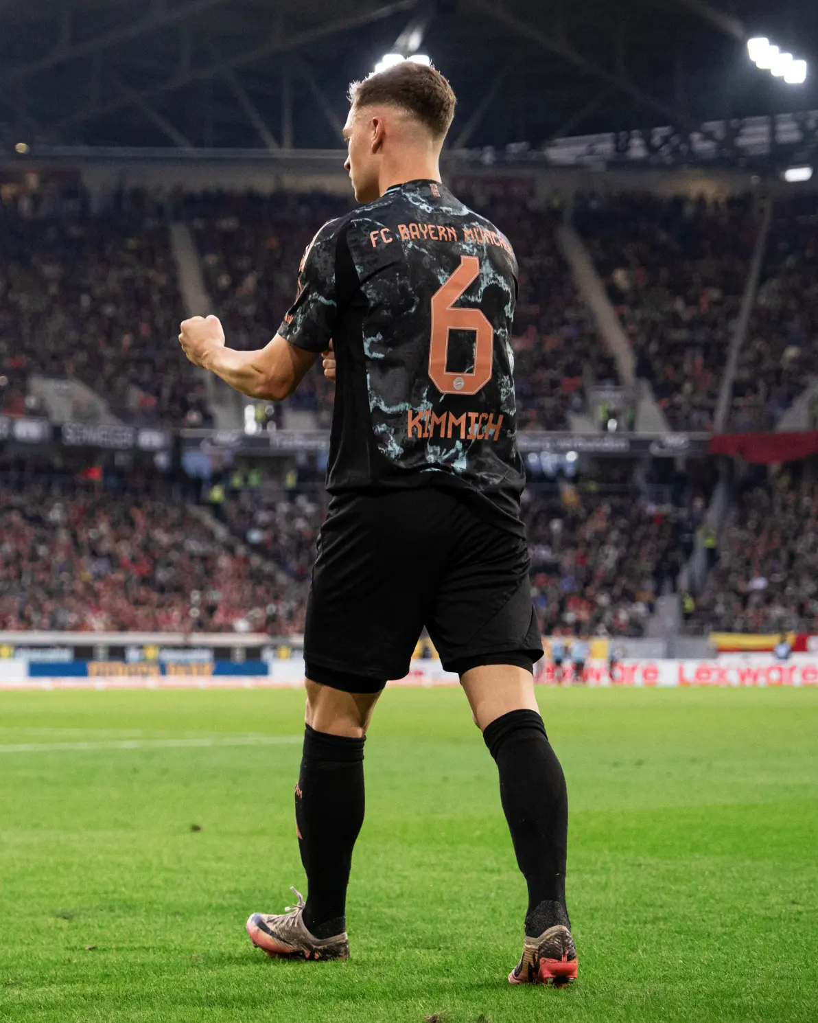 弗莱堡展现良好状态，备战关键一战的简单介绍