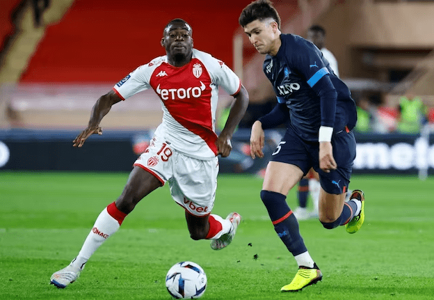 爱游戏app下载-梅斯队员间矛盾频发，教练团队努力化解的简单介绍