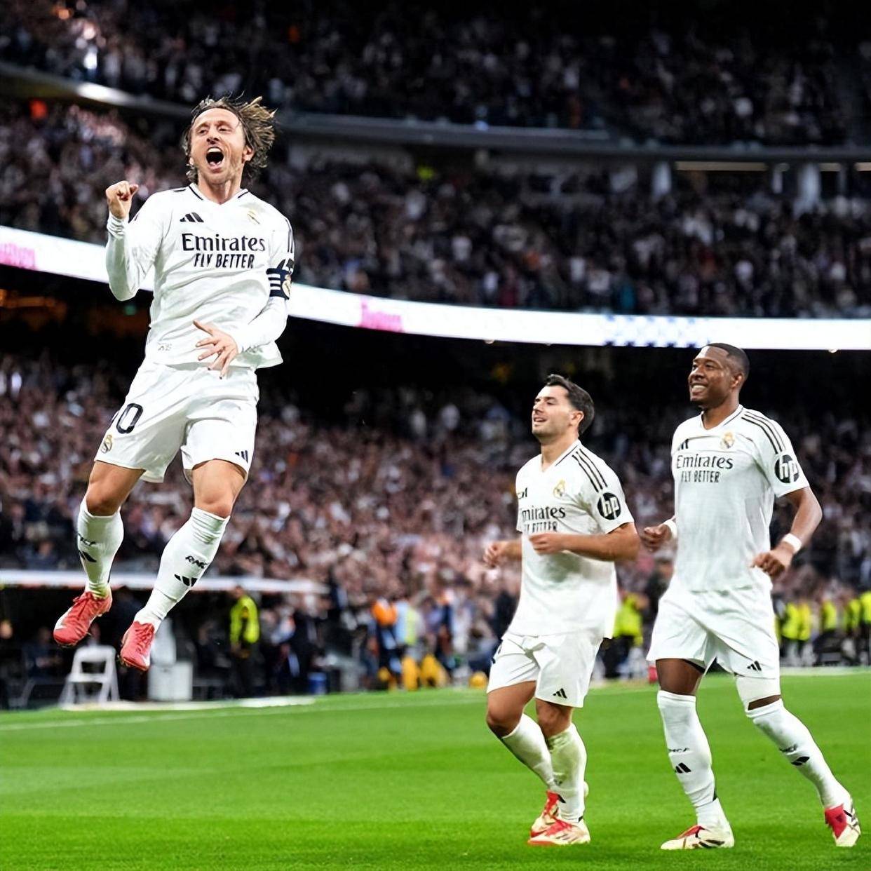 曼城击败皇马,稳固西甲领先地位的简单介绍 曼城击败皇马,稳固西甲领先地位的简单介绍