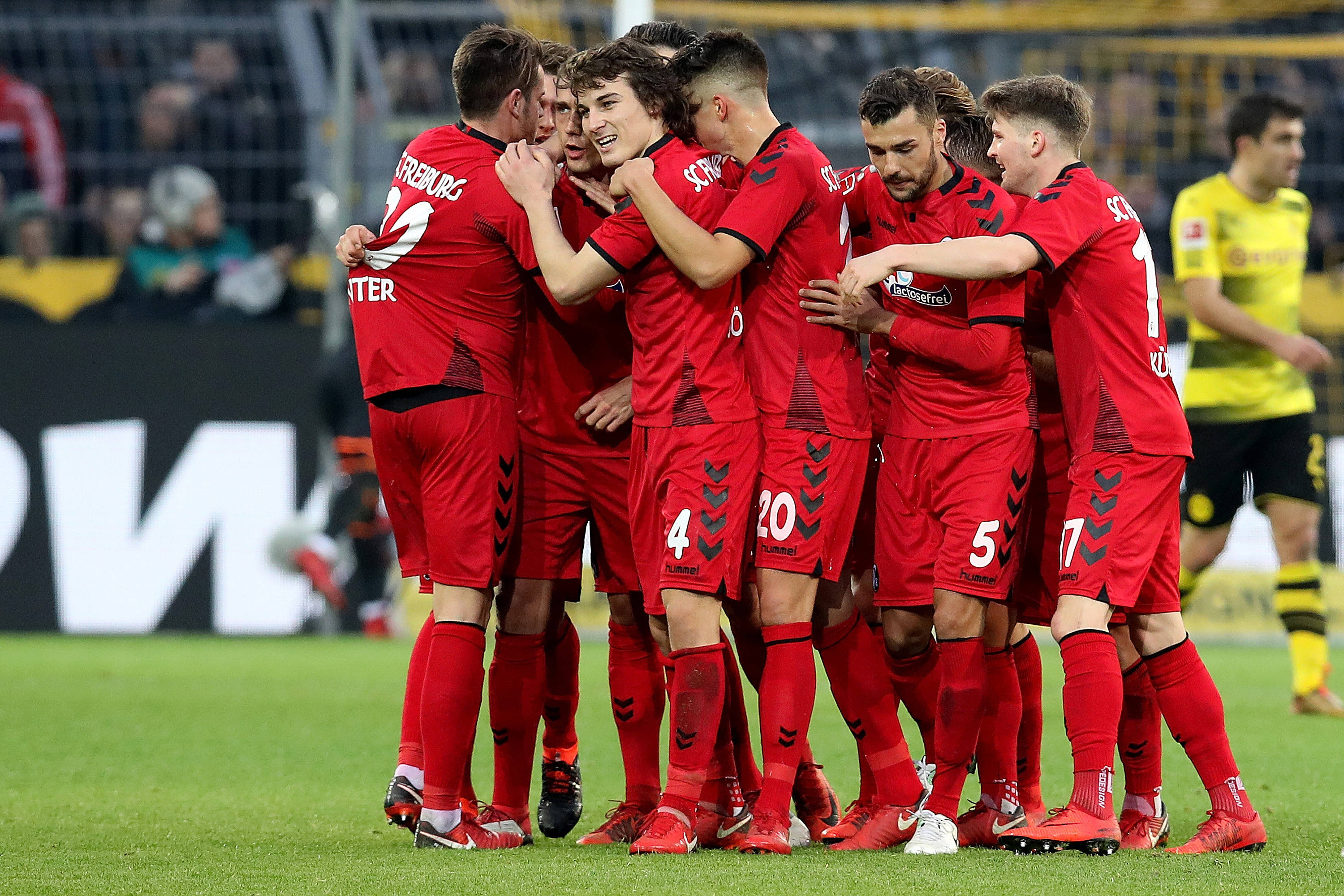 包含不莱梅赴弗赖堡挑战决意夺下分的词条 包含不莱梅赴弗赖堡挑战决意夺下分的词条