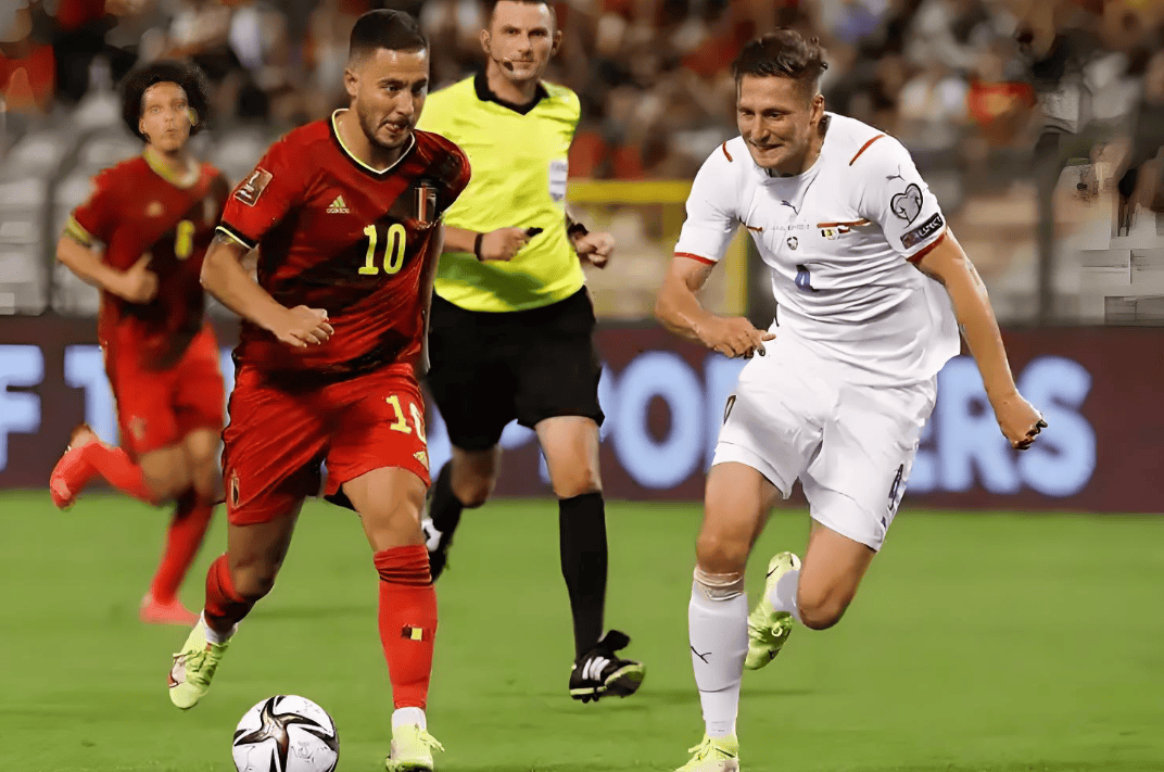 爱游戏入口-圣埃蒂安阵容在比赛结束前取得领先