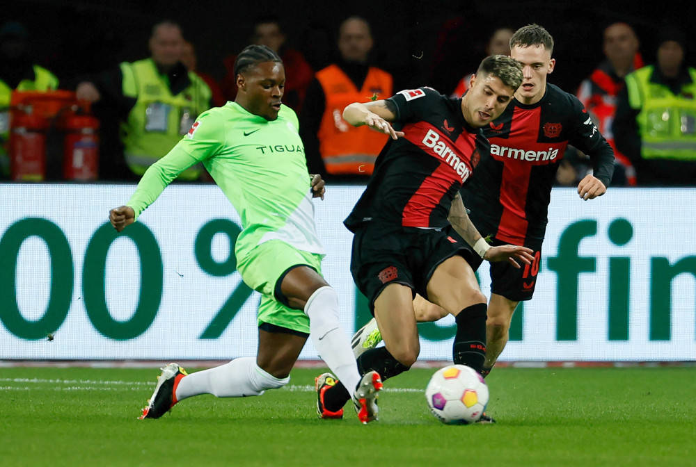 爱游戏在线-包含沃尔夫斯堡球员面临合同续约磋商的词条