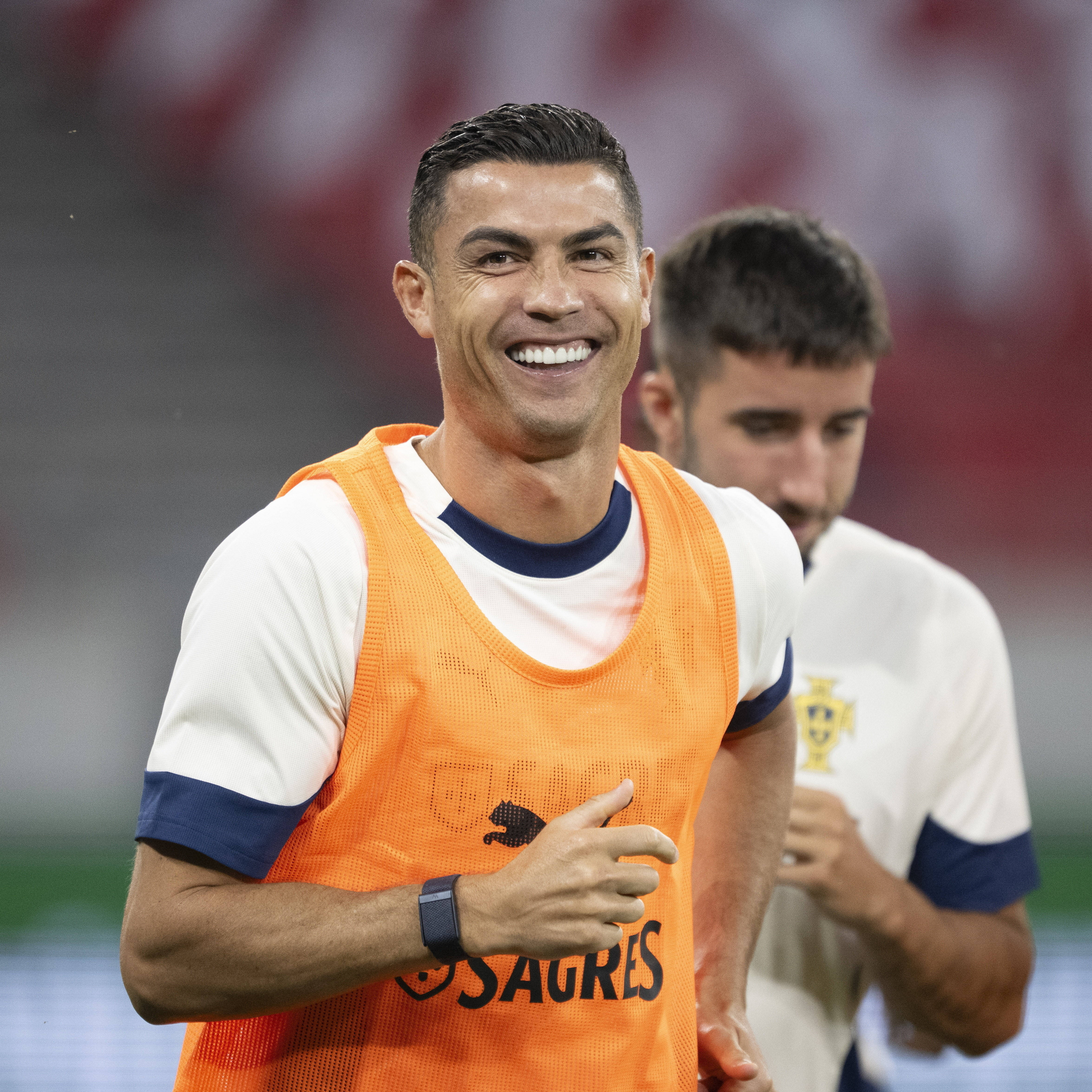 爱游戏亚洲官网-葡萄牙队在世界杯预选赛中晋级