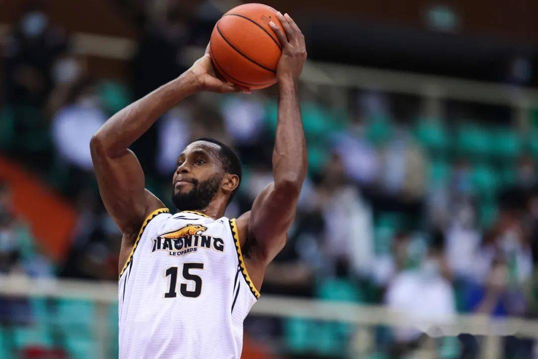 关于逆风翻盘,实力强劲对手紧追的信息 关于逆风翻盘,实力强劲对手紧追的信息