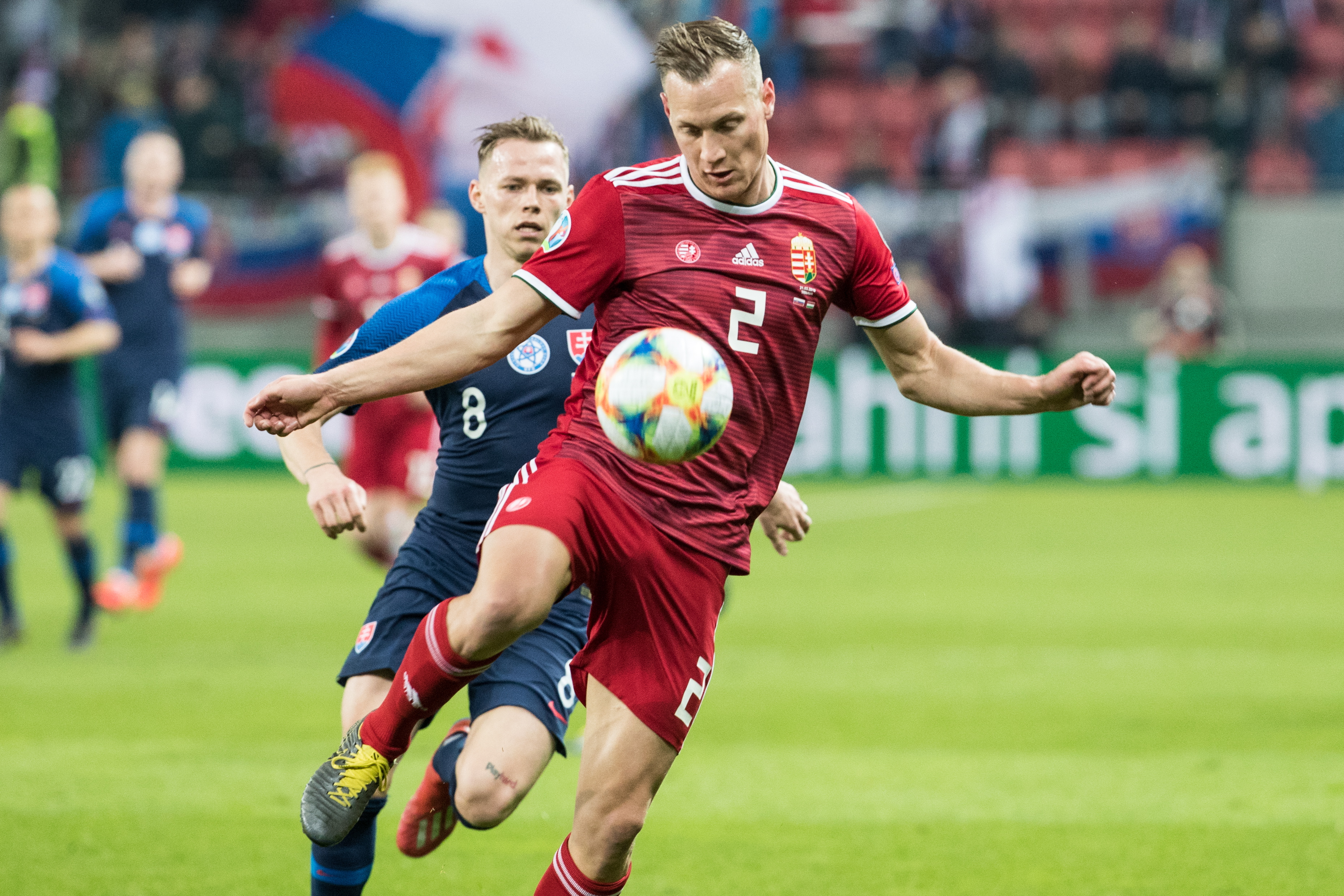 爱游戏中国官网-斯洛伐克队力挽狂澜，闪现出线望之光的简单介绍