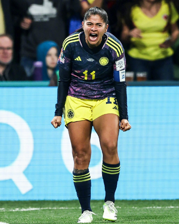 爱游戏-关于黄金一代！哥伦比亚女足队员赢赞誉的信息